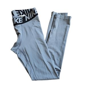 Nike • Dri-Fit Leggings